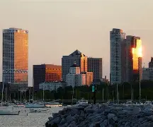 乐动官方网站- 穆雷绝杀掘金逆转湖人 